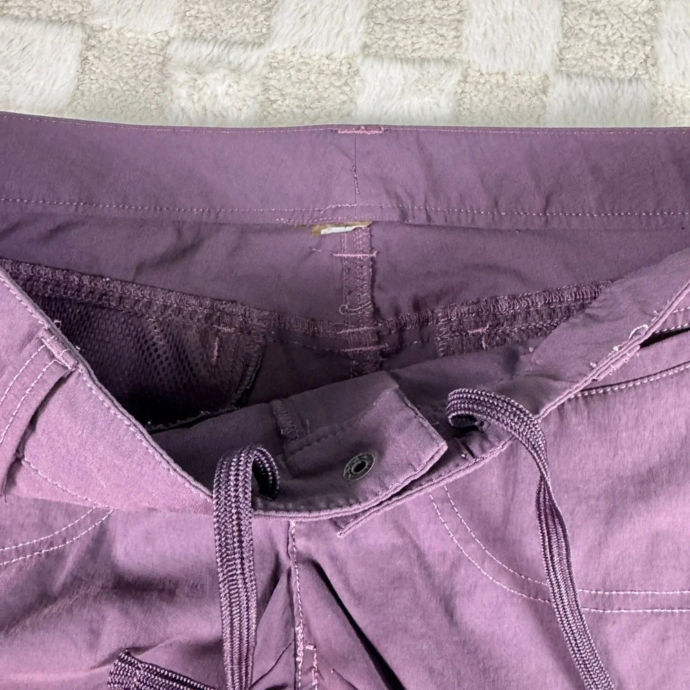 Athleta Womens Low Rise Purple Hiking Cargo Pants Plum 31